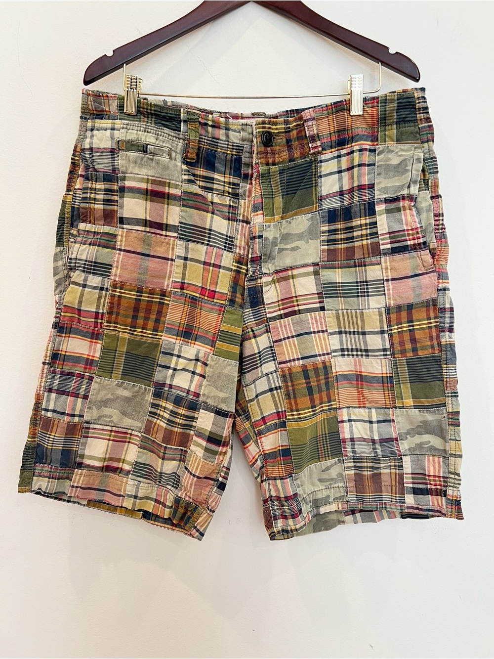 American Eagle Madras Shorts Mens 34 Patchwork Longer Length Y2K Relaxed Beach